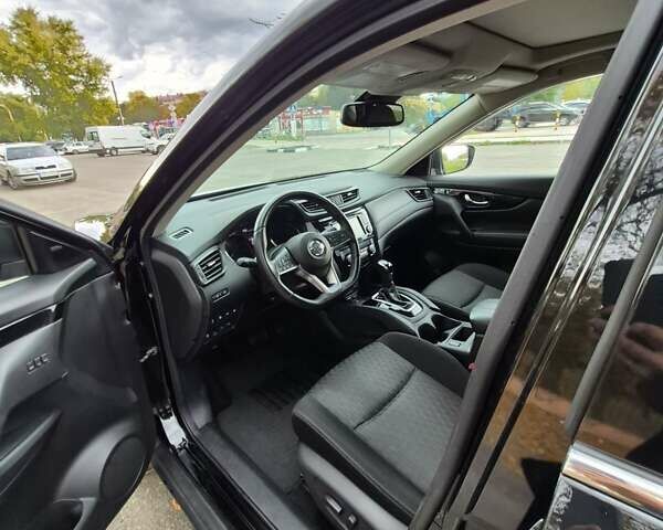 Черный Ниссан Rogue, объемом двигателя 2.49 л и пробегом 43 тыс. км за 18700 $, фото 12 на Automoto.ua