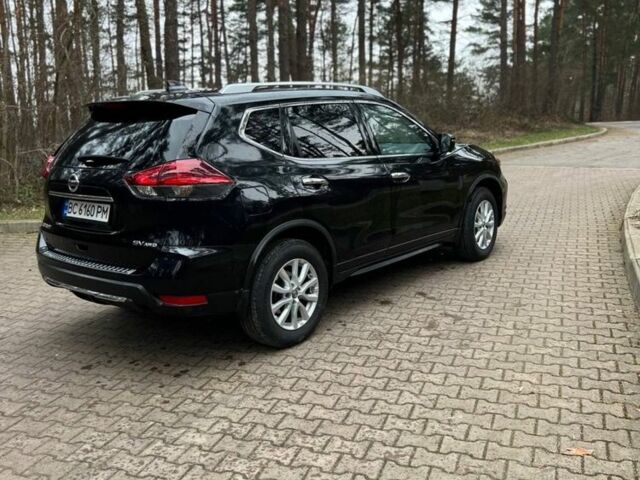 Черный Ниссан Rogue, объемом двигателя 2.5 л и пробегом 95 тыс. км за 15200 $, фото 3 на Automoto.ua