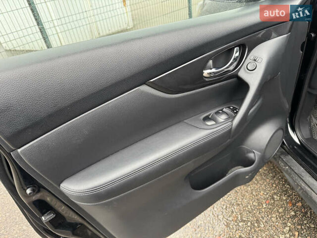 Черный Ниссан Rogue, объемом двигателя 2.49 л и пробегом 83 тыс. км за 17490 $, фото 15 на Automoto.ua