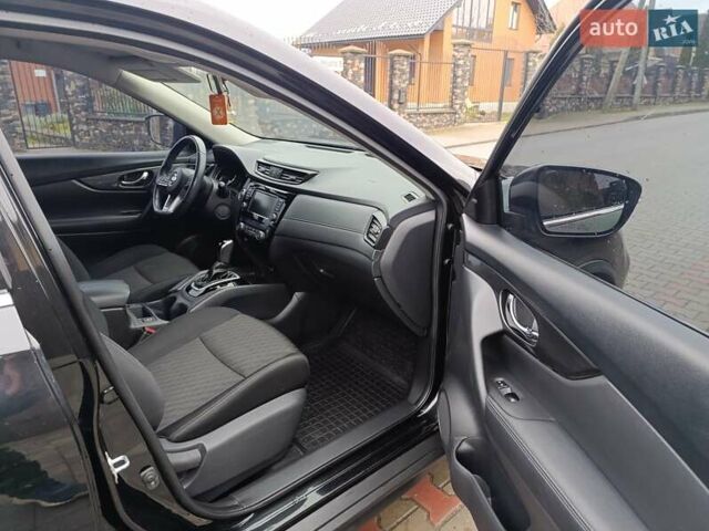 Черный Ниссан Rogue, объемом двигателя 2.49 л и пробегом 157 тыс. км за 13500 $, фото 9 на Automoto.ua