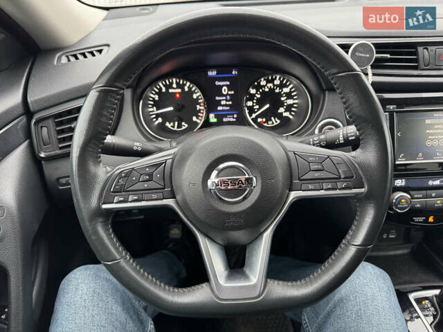 Черный Ниссан Rogue, объемом двигателя 2.49 л и пробегом 83 тыс. км за 17490 $, фото 20 на Automoto.ua