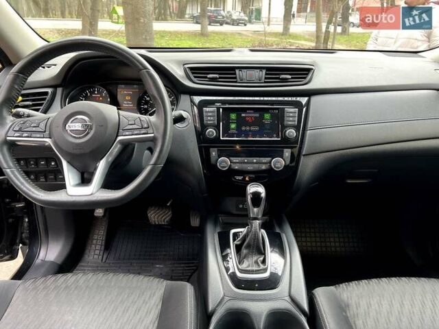 Черный Ниссан Rogue, объемом двигателя 2.5 л и пробегом 101 тыс. км за 17200 $, фото 15 на Automoto.ua