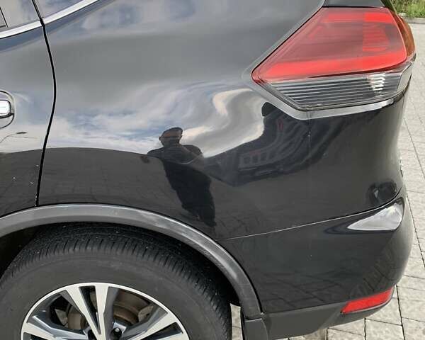 Черный Ниссан Rogue, объемом двигателя 2.49 л и пробегом 62 тыс. км за 13500 $, фото 6 на Automoto.ua