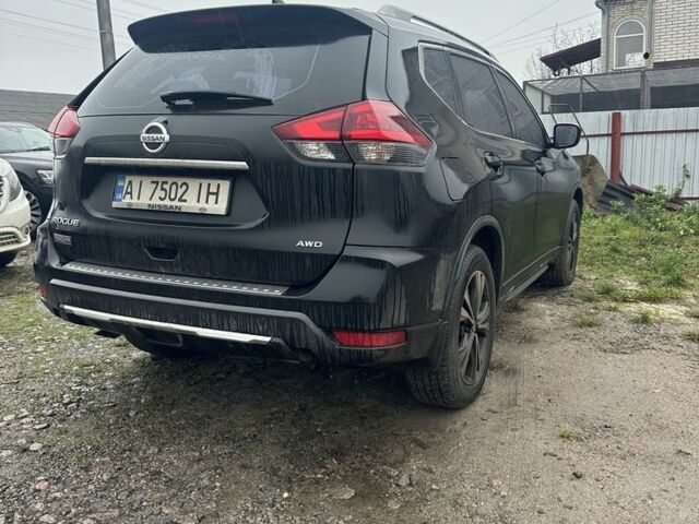 Черный Ниссан Rogue, объемом двигателя 2.5 л и пробегом 60 тыс. км за 15200 $, фото 8 на Automoto.ua