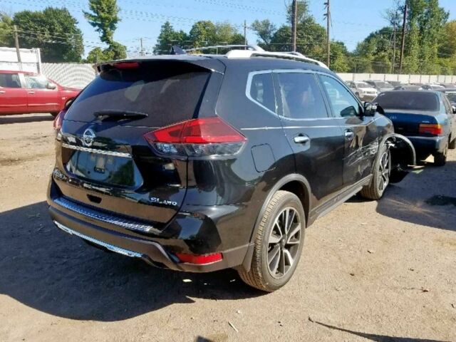 Ніссан Rogue 2018 у Харкові на Automoto.ua Чорний Ніссан Rogue, об'ємом двигуна 2.5 л та пробігом 110 тис. км за 16000 $, фото 18 на Automoto.ua