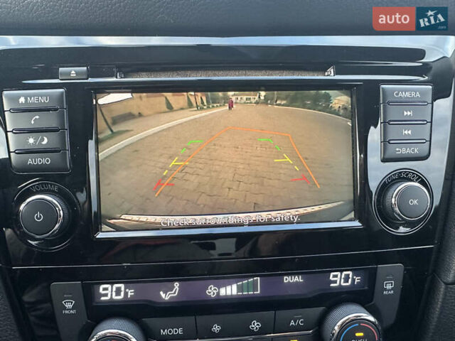 Черный Ниссан Rogue, объемом двигателя 2.49 л и пробегом 120 тыс. км за 16900 $, фото 3 на Automoto.ua