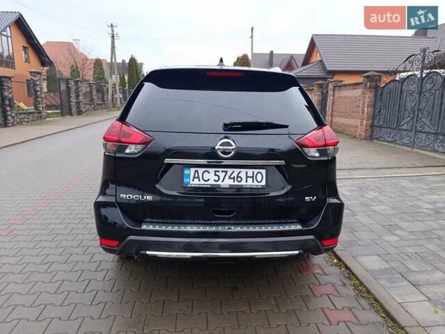 Черный Ниссан Rogue, объемом двигателя 2.49 л и пробегом 157 тыс. км за 13500 $, фото 3 на Automoto.ua