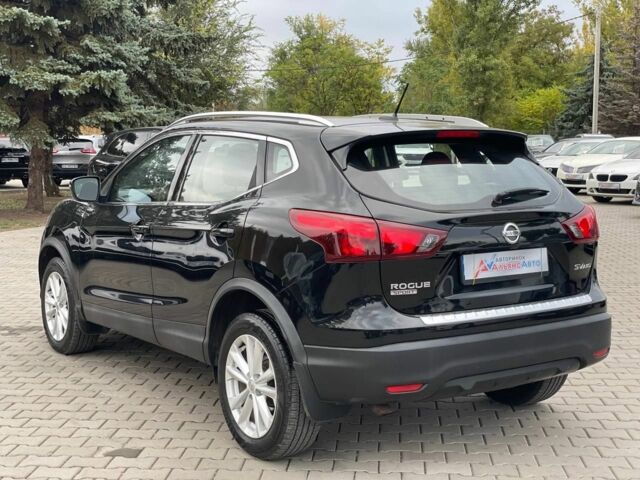 Чорний Ніссан Rogue, об'ємом двигуна 2 л та пробігом 12 тис. км за 16500 $, фото 4 на Automoto.ua