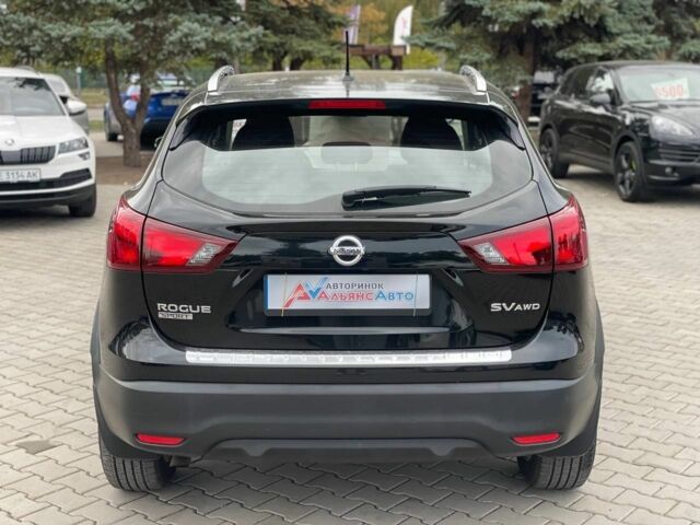 Чорний Ніссан Rogue, об'ємом двигуна 2 л та пробігом 12 тис. км за 16500 $, фото 5 на Automoto.ua