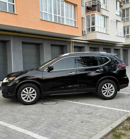 Черный Ниссан Rogue, объемом двигателя 2.49 л и пробегом 154 тыс. км за 15900 $, фото 2 на Automoto.ua