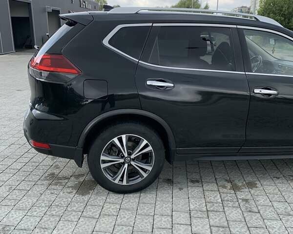 Черный Ниссан Rogue, объемом двигателя 2.49 л и пробегом 62 тыс. км за 13500 $, фото 20 на Automoto.ua