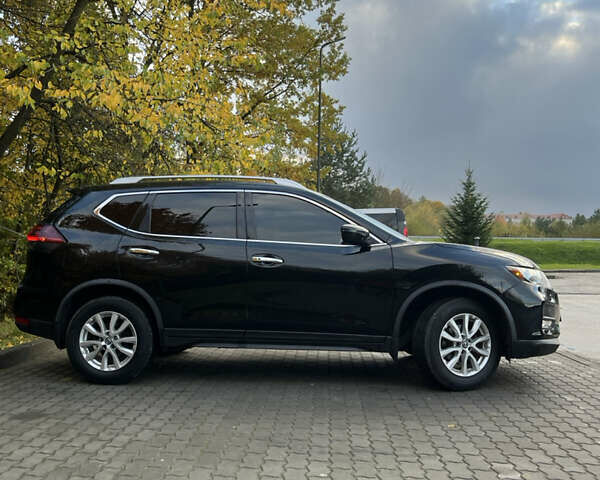 Черный Ниссан Rogue, объемом двигателя 2.49 л и пробегом 81 тыс. км за 14500 $, фото 14 на Automoto.ua