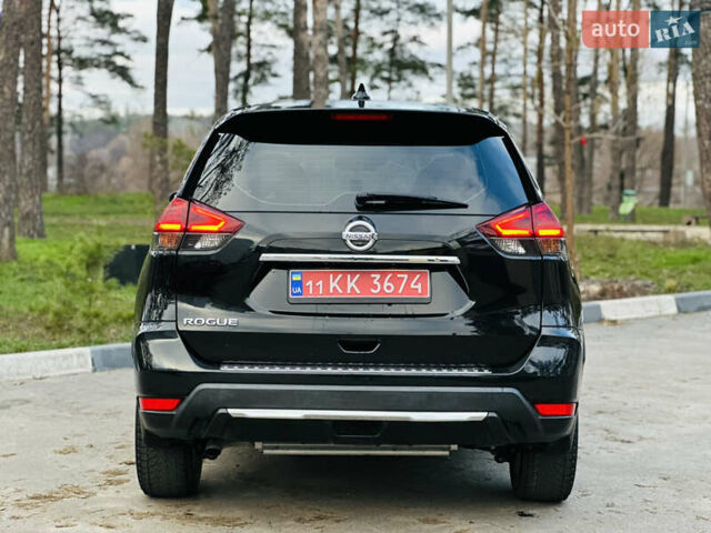 Черный Ниссан Rogue, объемом двигателя 2.49 л и пробегом 105 тыс. км за 14500 $, фото 2 на Automoto.ua