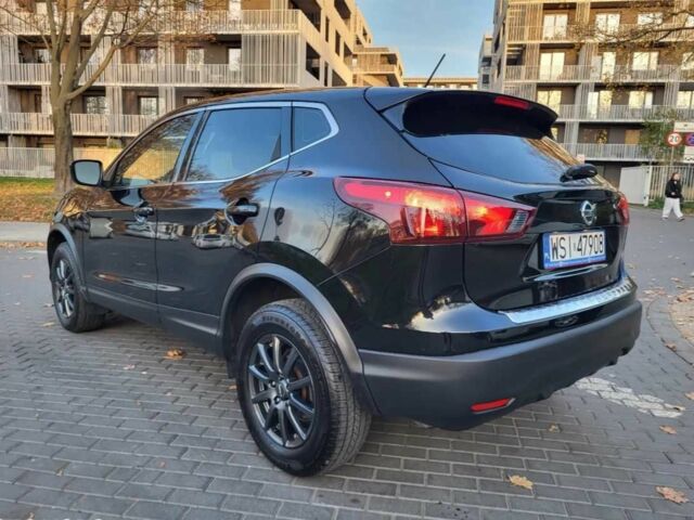 Черный Ниссан Rogue, объемом двигателя 2 л и пробегом 132 тыс. км за 9800 $, фото 2 на Automoto.ua
