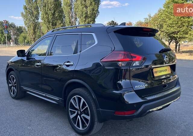 Черный Ниссан Rogue, объемом двигателя 2.49 л и пробегом 96 тыс. км за 16500 $, фото 5 на Automoto.ua