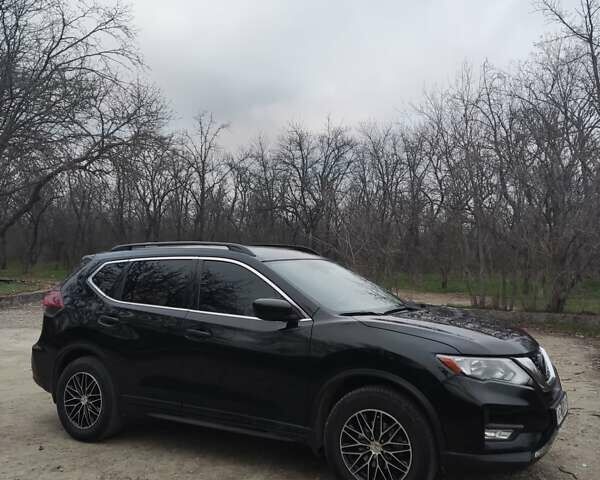 Черный Ниссан Rogue, объемом двигателя 2.5 л и пробегом 89 тыс. км за 15200 $, фото 4 на Automoto.ua