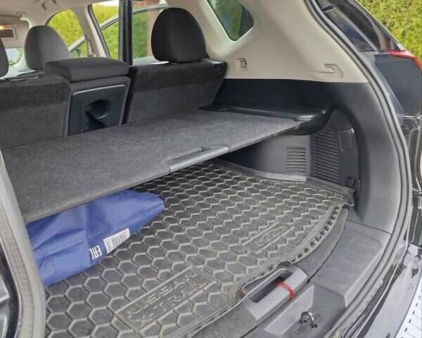 Чорний Ніссан Rogue, об'ємом двигуна 2.49 л та пробігом 68 тис. км за 17700 $, фото 64 на Automoto.ua