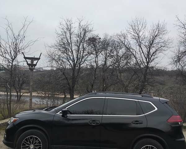 Черный Ниссан Rogue, объемом двигателя 2.5 л и пробегом 89 тыс. км за 15200 $, фото 3 на Automoto.ua