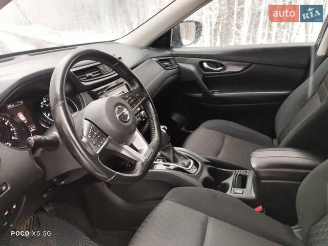 Чорний Ніссан Rogue, об'ємом двигуна 2.49 л та пробігом 257 тис. км за 14700 $, фото 7 на Automoto.ua