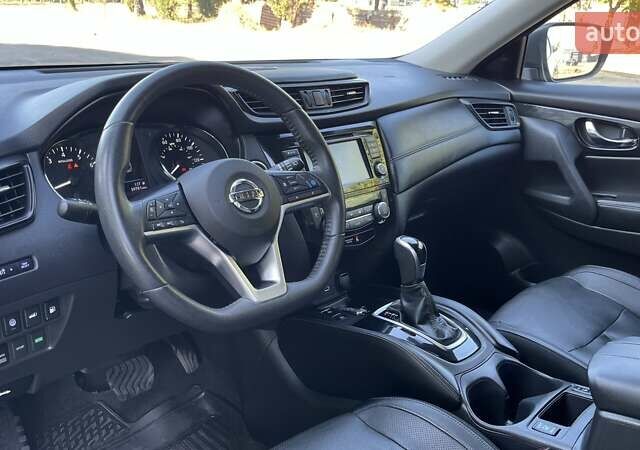 Черный Ниссан Rogue, объемом двигателя 2.49 л и пробегом 96 тыс. км за 16500 $, фото 8 на Automoto.ua