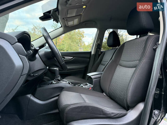 Черный Ниссан Rogue, объемом двигателя 2.49 л и пробегом 143 тыс. км за 17499 $, фото 18 на Automoto.ua