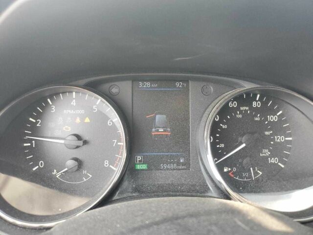 Черный Ниссан Rogue, объемом двигателя 2.5 л и пробегом 59 тыс. км за 2000 $, фото 8 на Automoto.ua