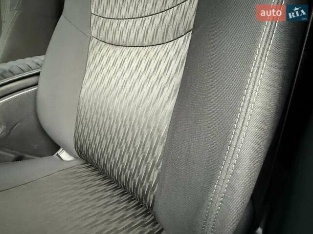 Черный Ниссан Rogue, объемом двигателя 2.49 л и пробегом 129 тыс. км за 13700 $, фото 28 на Automoto.ua