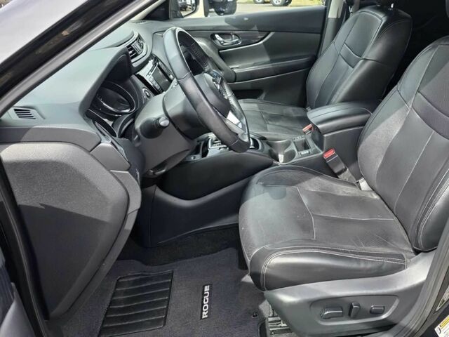 Черный Ниссан Rogue, объемом двигателя 2.5 л и пробегом 44 тыс. км за 13000 $, фото 6 на Automoto.ua