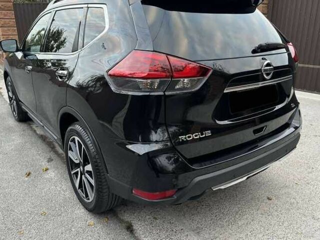 Черный Ниссан Rogue, объемом двигателя 2.5 л и пробегом 100 тыс. км за 12000 $, фото 21 на Automoto.ua