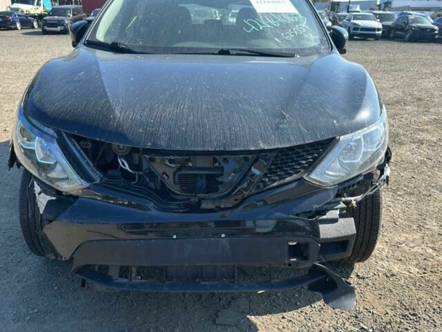 Черный Ниссан Rogue, объемом двигателя 0 л и пробегом 101 тыс. км за 12850 $, фото 4 на Automoto.ua