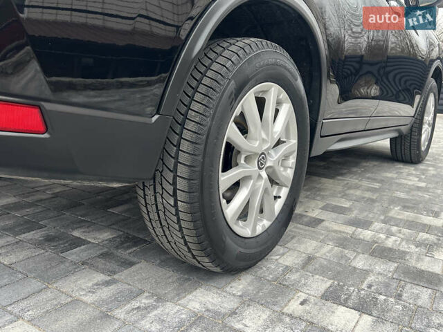 Черный Ниссан Rogue, объемом двигателя 2.5 л и пробегом 92 тыс. км за 16200 $, фото 20 на Automoto.ua