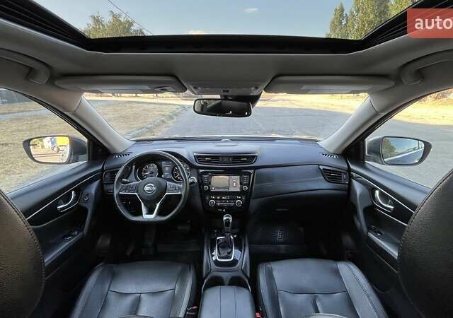 Черный Ниссан Rogue, объемом двигателя 2.49 л и пробегом 96 тыс. км за 16500 $, фото 14 на Automoto.ua