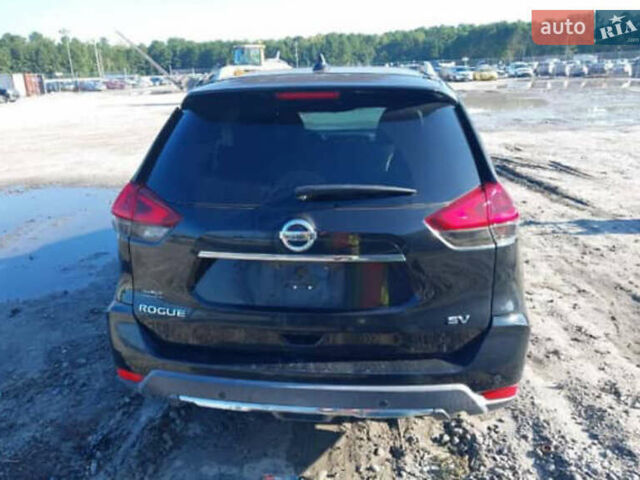 Черный Ниссан Rogue, объемом двигателя 2.5 л и пробегом 138 тыс. км за 11000 $, фото 1 на Automoto.ua
