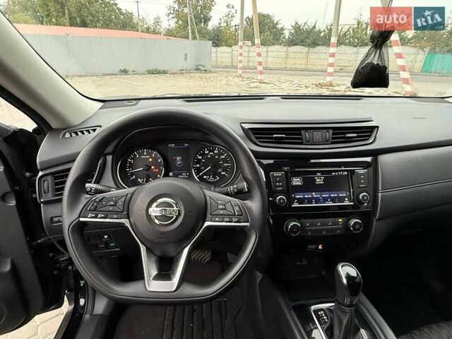 Черный Ниссан Rogue, объемом двигателя 2.49 л и пробегом 129 тыс. км за 13700 $, фото 33 на Automoto.ua