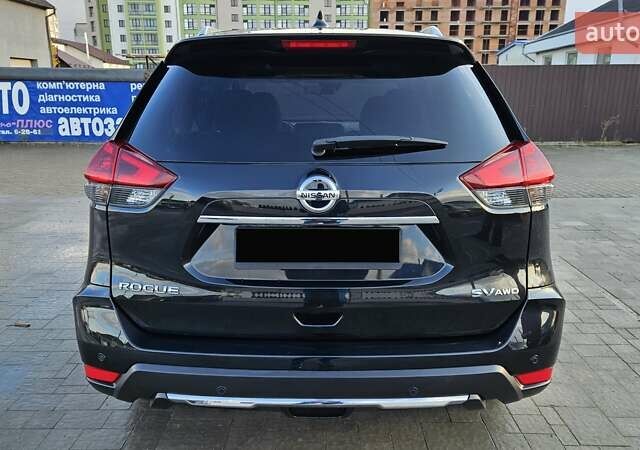 Черный Ниссан Rogue, объемом двигателя 2.49 л и пробегом 104 тыс. км за 21500 $, фото 5 на Automoto.ua
