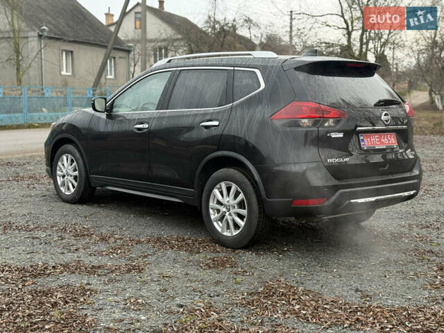 Черный Ниссан Rogue, объемом двигателя 2.5 л и пробегом 171 тыс. км за 12800 $, фото 5 на Automoto.ua