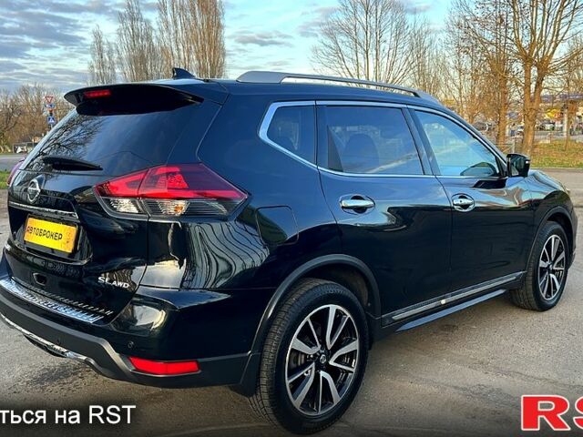 Черный Ниссан Rogue, объемом двигателя 2.5 л и пробегом 96 тыс. км за 16800 $, фото 5 на Automoto.ua