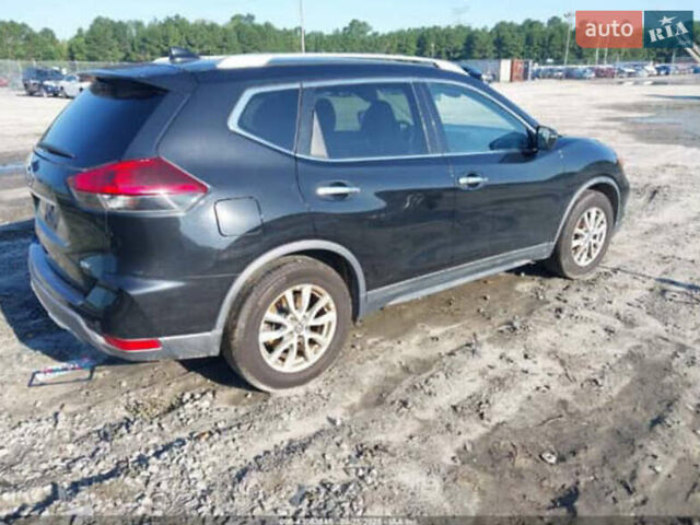 Черный Ниссан Rogue, объемом двигателя 2.5 л и пробегом 138 тыс. км за 11000 $, фото 3 на Automoto.ua