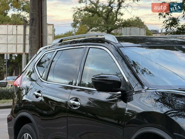 Черный Ниссан Rogue, объемом двигателя 2.49 л и пробегом 143 тыс. км за 17499 $, фото 11 на Automoto.ua