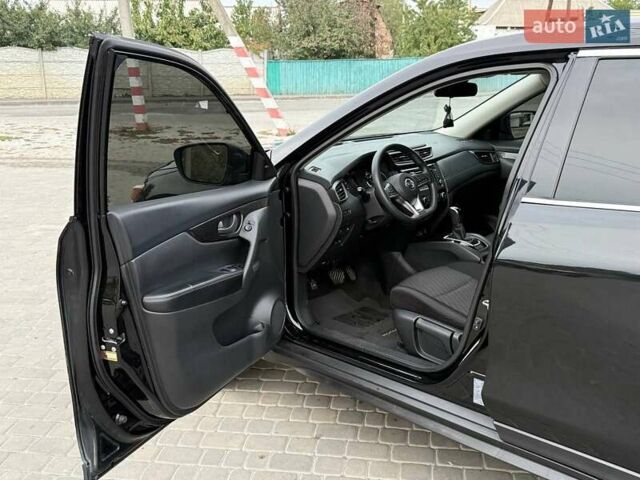 Черный Ниссан Rogue, объемом двигателя 2.49 л и пробегом 129 тыс. км за 13700 $, фото 26 на Automoto.ua