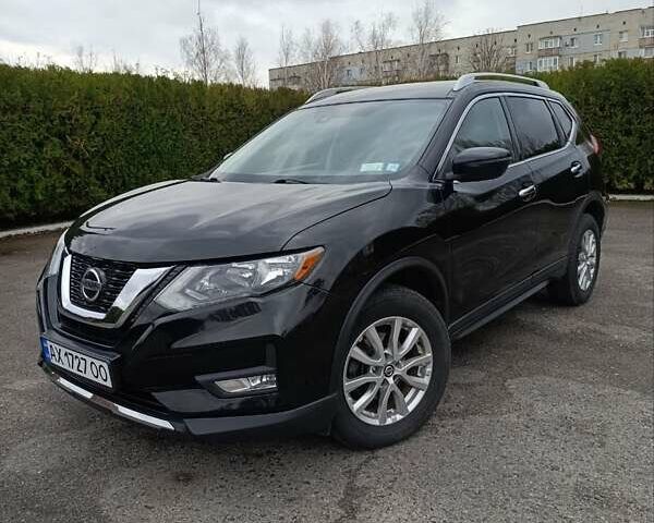 Чорний Ніссан Rogue, об'ємом двигуна 2.49 л та пробігом 68 тис. км за 17700 $, фото 2 на Automoto.ua