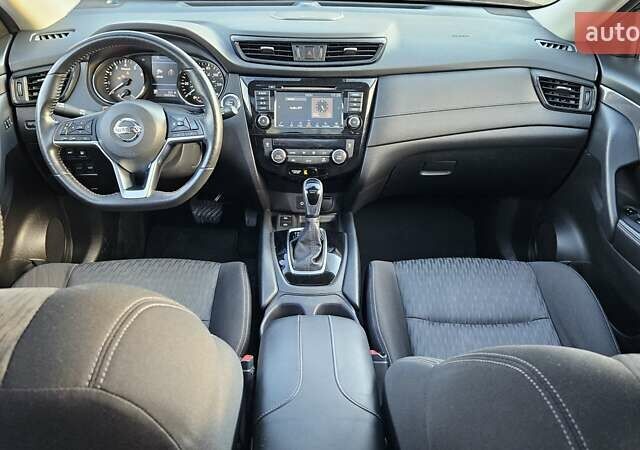 Черный Ниссан Rogue, объемом двигателя 2.49 л и пробегом 104 тыс. км за 21500 $, фото 22 на Automoto.ua