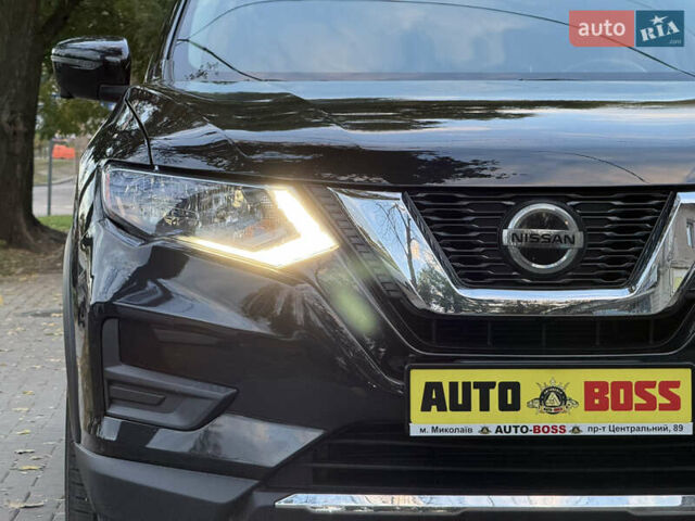 Черный Ниссан Rogue, объемом двигателя 2.49 л и пробегом 143 тыс. км за 17499 $, фото 14 на Automoto.ua