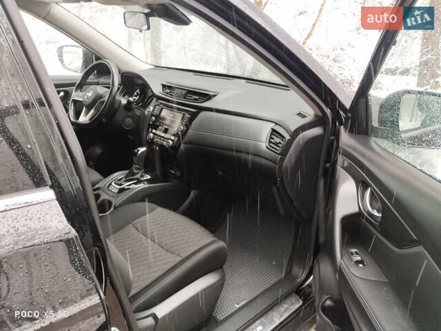 Чорний Ніссан Rogue, об'ємом двигуна 2.49 л та пробігом 257 тис. км за 14700 $, фото 11 на Automoto.ua