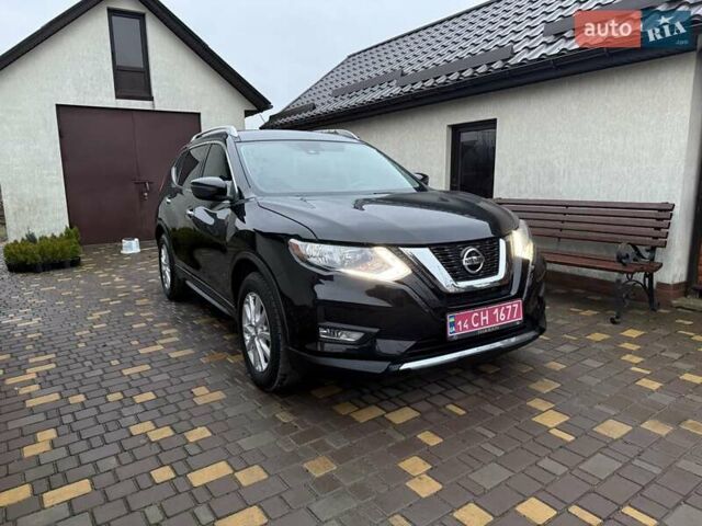 Черный Ниссан Rogue, объемом двигателя 2.49 л и пробегом 139 тыс. км за 14800 $, фото 4 на Automoto.ua