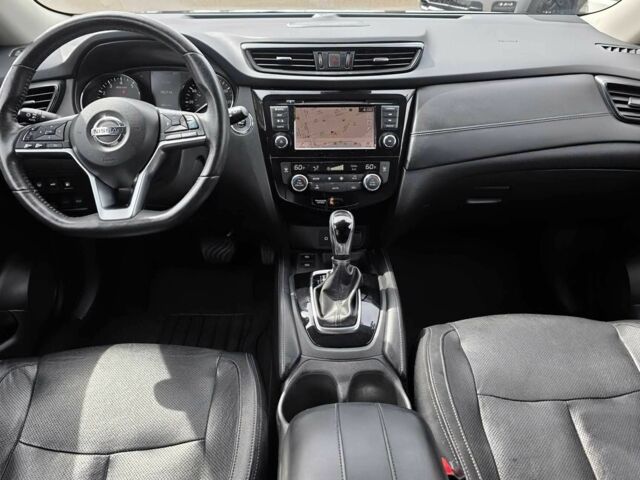 Черный Ниссан Rogue, объемом двигателя 2.5 л и пробегом 44 тыс. км за 13000 $, фото 7 на Automoto.ua