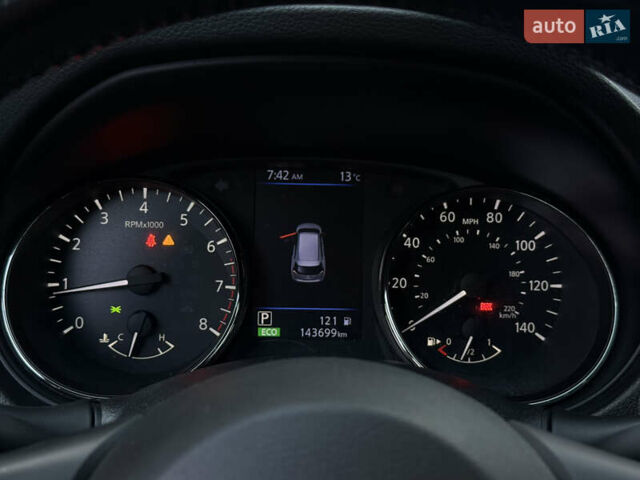 Черный Ниссан Rogue, объемом двигателя 2.49 л и пробегом 143 тыс. км за 17499 $, фото 32 на Automoto.ua