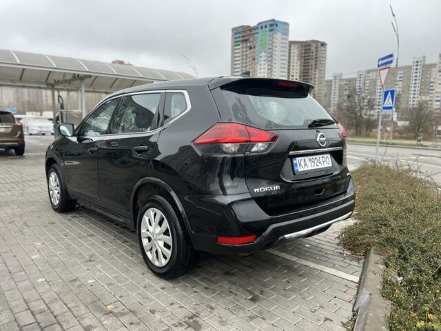 Черный Ниссан Rogue, объемом двигателя 2.5 л и пробегом 135 тыс. км за 16100 $, фото 1 на Automoto.ua