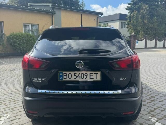 Черный Ниссан Rogue, объемом двигателя 2 л и пробегом 82 тыс. км за 16900 $, фото 5 на Automoto.ua