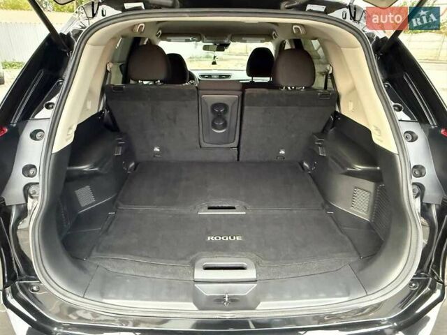Черный Ниссан Rogue, объемом двигателя 2.49 л и пробегом 129 тыс. км за 13700 $, фото 58 на Automoto.ua